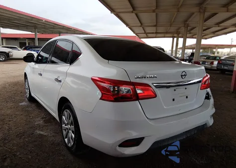 2018 Nissan Sentra S z USA, uszkodzony, nr VIN 3N1AB7AP5JY243588